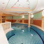 Schlosshof Hotel 4*