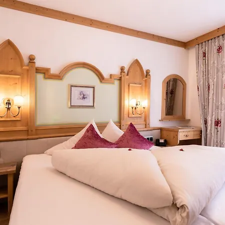 ホテル Schlosshof